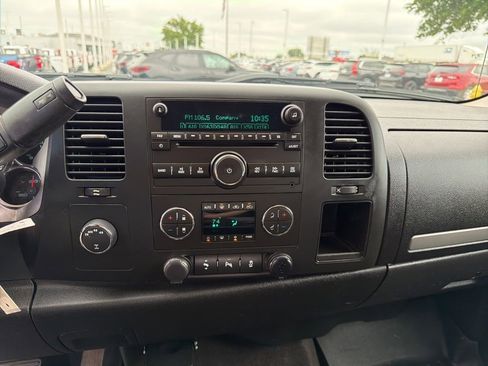 Used 2013 Chevrolet Silverado 1500 LT w/ All-Star Edition AWD/4WD image 21