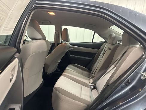 Used 2019 Toyota Corolla L image 17