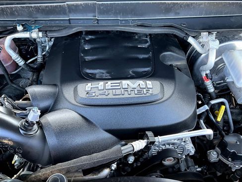 Used 2021 RAM 2500 Tradesman AWD/4WD image 30