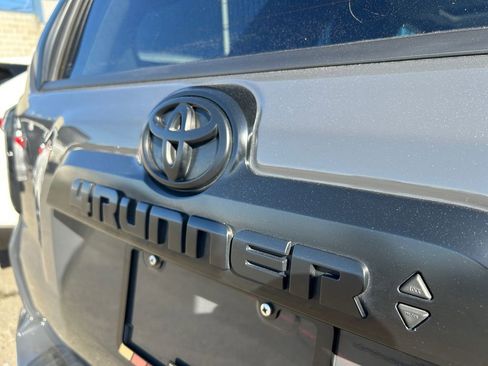 Used 2024 Toyota 4Runner TRD Pro AWD/4WD image 33