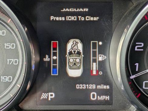 Used 2014 Jaguar F-TYPE V6 image 12