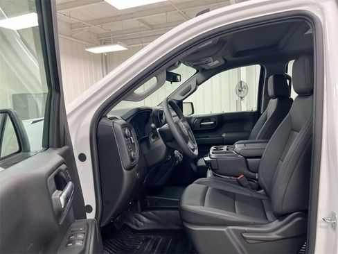 New 2026 Chevrolet Silverado 1500 W/T w/ Trailering Package image 18