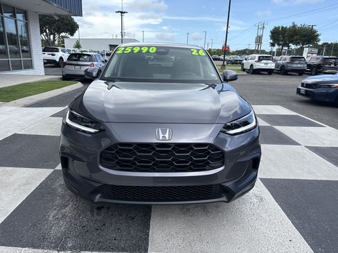 Used 2026 Honda HR-V LX image 2