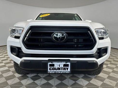 Used 2021 Toyota Tacoma SR AWD/4WD image 2