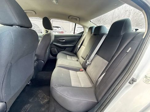 Used 2021 Nissan Sentra SV FWD image 26