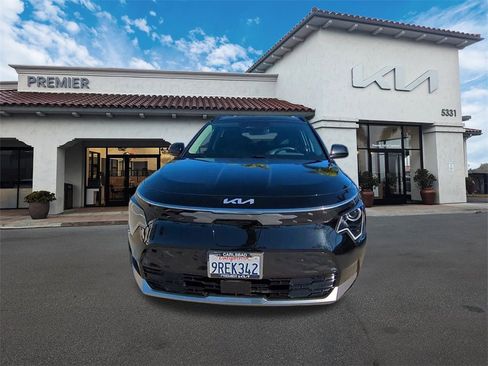 Certified 2024 Kia Niro Wind w/ Wind Preserve Package image 3