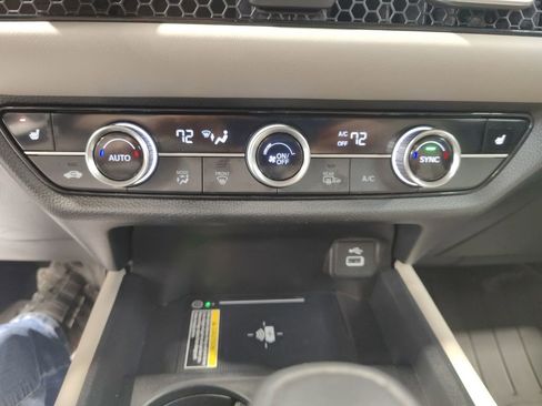 Used 2023 Honda HR-V EX-L image 30