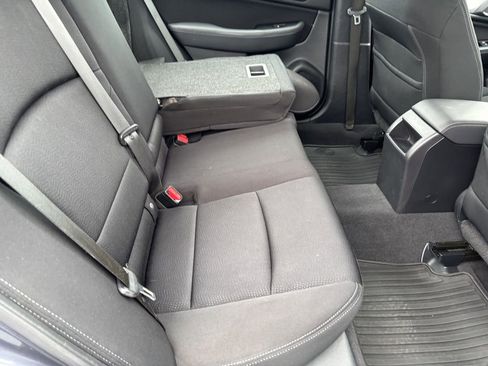 Used 2015 Subaru Legacy 2.5i AWD/4WD image 31