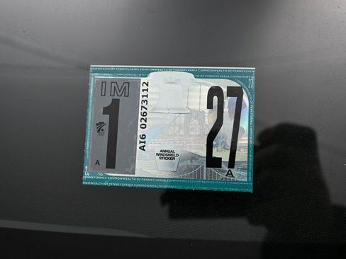 Used 2023 Tesla Model Y Long Range image 8