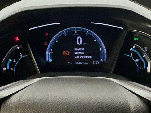 Used 2021 Honda Civic EX image 2