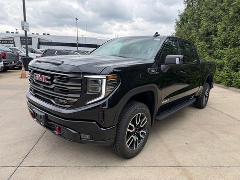 New 2026 GMC Sierra 1500 AT4 w/ AT4 Premium Package AWD/4WD image 7
