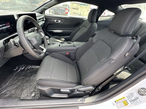 New 2025 Ford Mustang Coupe image 18