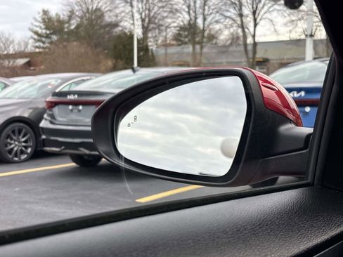 Used 2023 Kia Forte LXS w/ LXS Technology Package image 29