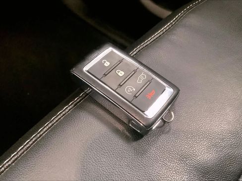 Used 2022 Jeep Grand Cherokee Limited 4xe AWD/4WD image 17