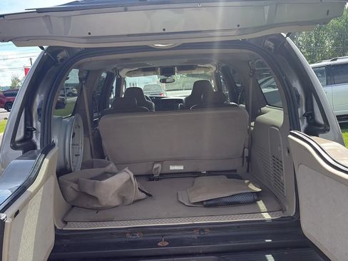 Used 2005 Ford Excursion Limited AWD/4WD image 10