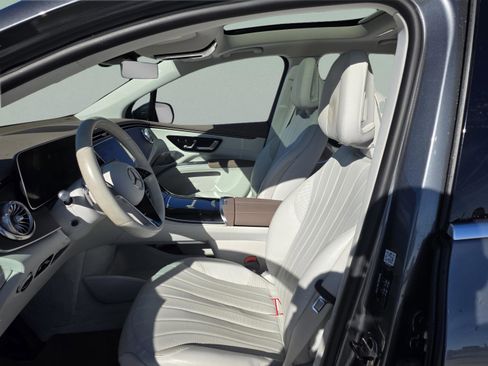 Used 2023 Mercedes-Benz EQS 450+ SUV image 14