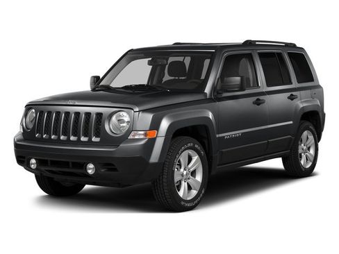 Used 2016 Jeep Patriot Latitude w/ Sun/Sound Group FWD image 1