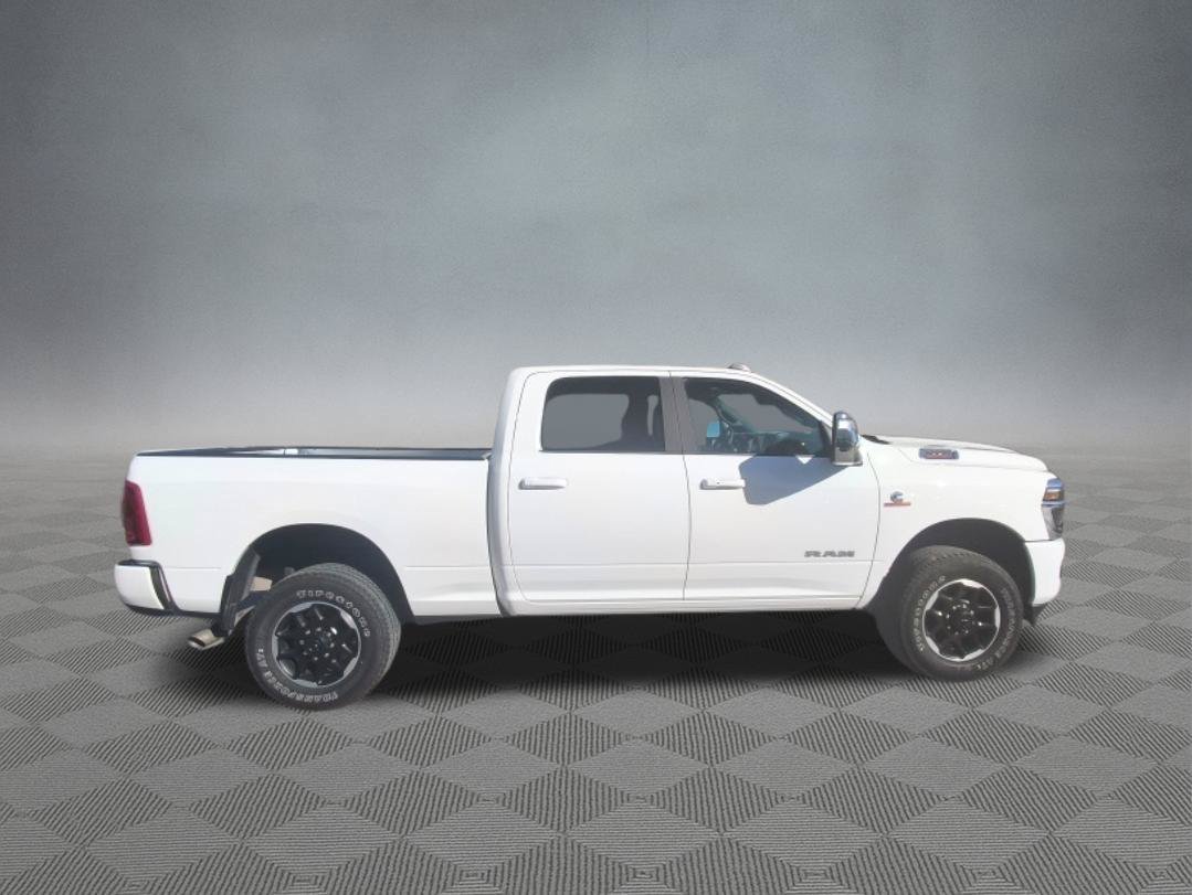 Used 2026 RAM 2500 Laramie AWD/4WD image 7