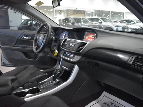 Used 2013 Honda Accord Sport image 21