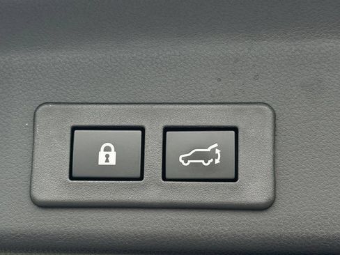 Used 2025 Subaru Ascent Limited AWD/4WD image 37