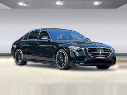 Certified 2022 Mercedes-Benz S 500 4MATIC image 6