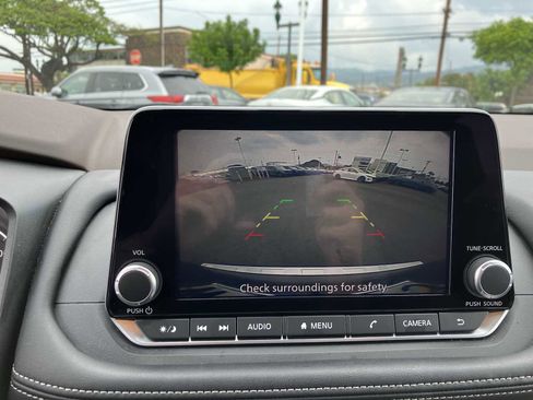 Certified 2023 Nissan Rogue SV w/ SV Premium B Package image 7