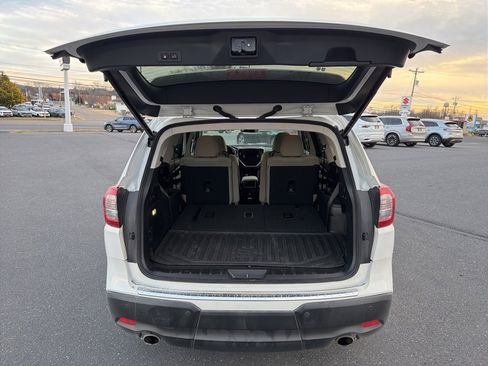 Certified 2025 Subaru Ascent Premium image 16