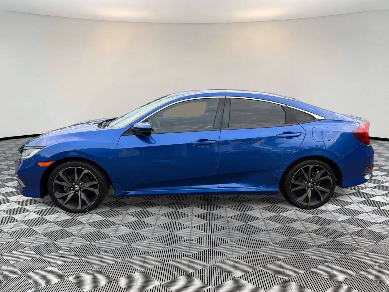 Used 2020 Honda Civic Sport image 4