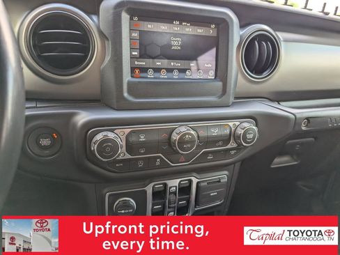 Used 2021 Jeep Wrangler Unlimited Sport AWD/4WD image 19