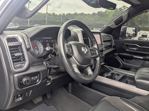 Used 2022 RAM 1500 Laramie w/ Sport Appearance Package AWD/4WD image 13