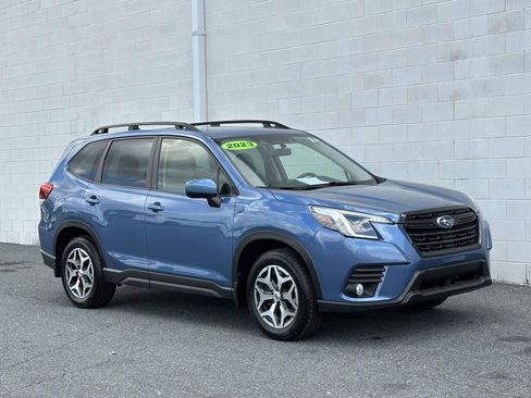 Used 2023 Subaru Forester Premium AWD/4WD image 7