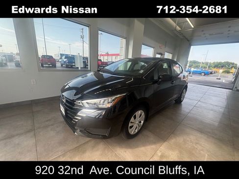 New 2025 Nissan Versa S w/ Trunk Package image 7