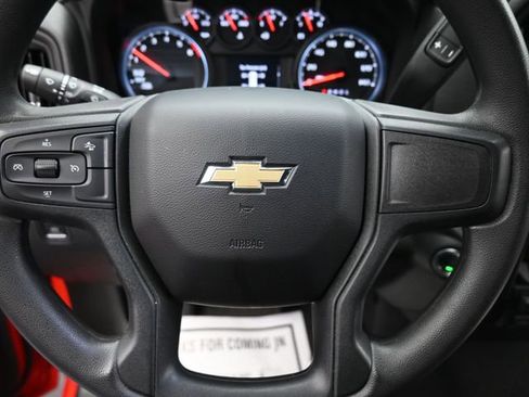 Used 2023 Chevrolet Silverado 1500 Custom image 13