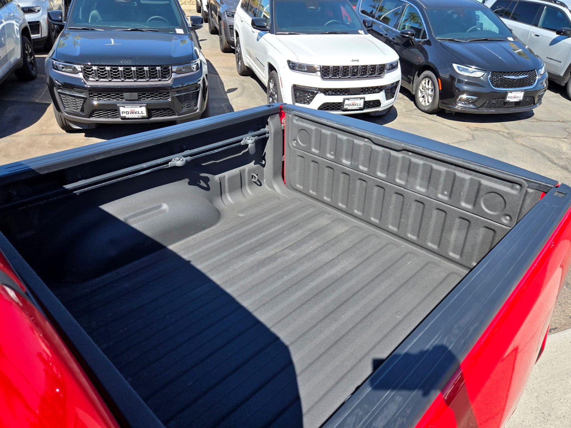 Used 2023 RAM 1500 Laramie AWD/4WD image 19