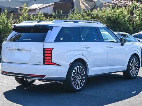 New 2026 Hyundai Palisade Calligraphy AWD/4WD image 4