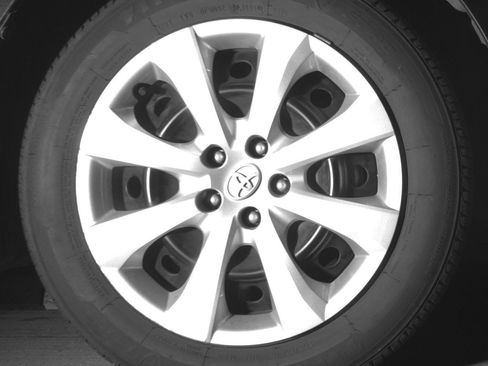 Used 2025 Toyota Corolla LE FWD image 16