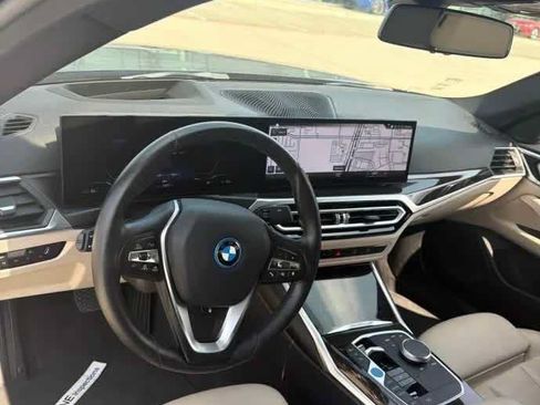 Used 2023 BMW i4 eDrive35 RWD image 4