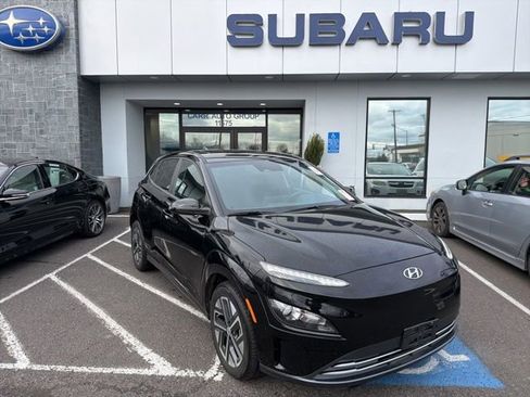 Used 2023 Hyundai Kona SEL w/ Cargo Package image 1