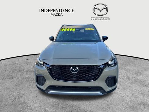 Certified 2025 MAZDA CX-70 3.3 Turbo w/ Premium Plus Pkg image 8