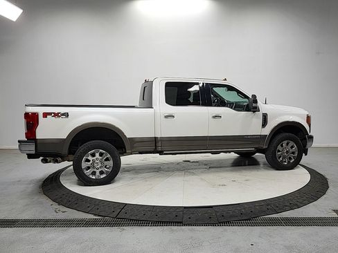 Used 2019 Ford F250 King Ranch w/ King Ranch Ultimate Package AWD/4WD image 8