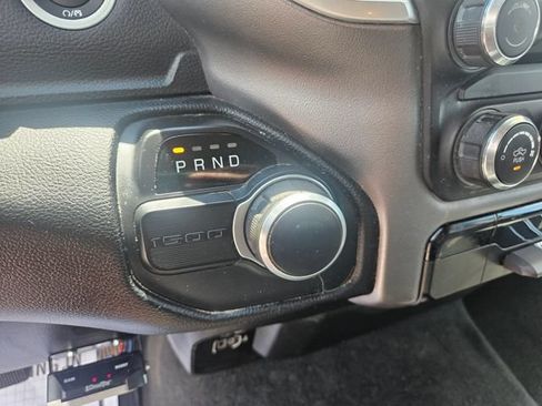 Used 2019 RAM 1500 Big Horn RWD image 24
