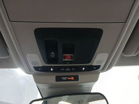 Certified 2025 Honda Accord SE image 21