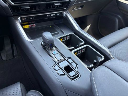 Used 2025 Lexus TX 350 AWD w/ Technology Package image 16