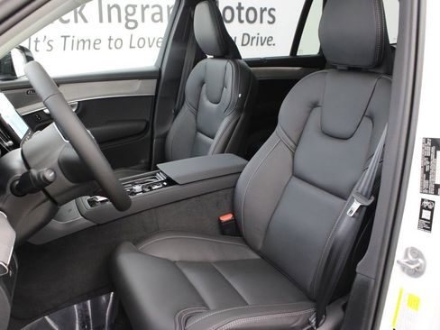New 2026 Volvo XC90 B6 Ultra w/ Protection Package AWD/4WD image 15