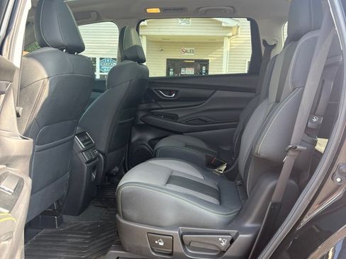 Used 2024 Subaru Ascent Onyx Edition AWD/4WD image 10