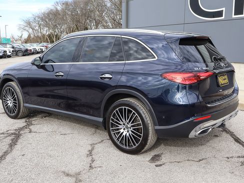Used 2023 Mercedes-Benz GLC 300 4MATIC image 6