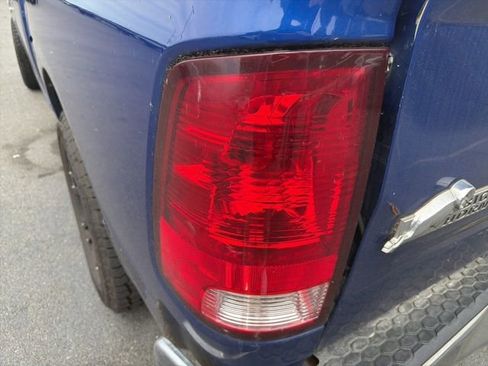 Used 2015 RAM 1500 Big Horn RWD image 10