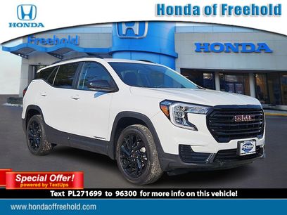 Used 2023 GMC Terrain SLE w/ Driver Convenience Package