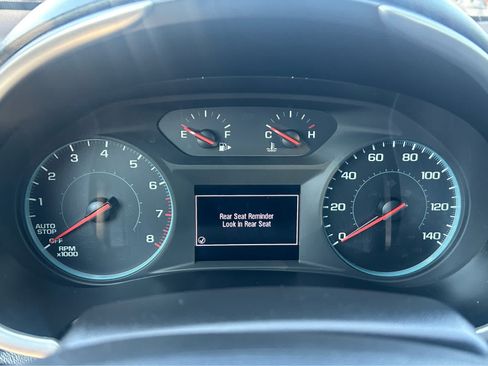 Used 2025 Chevrolet Malibu LT FWD image 42