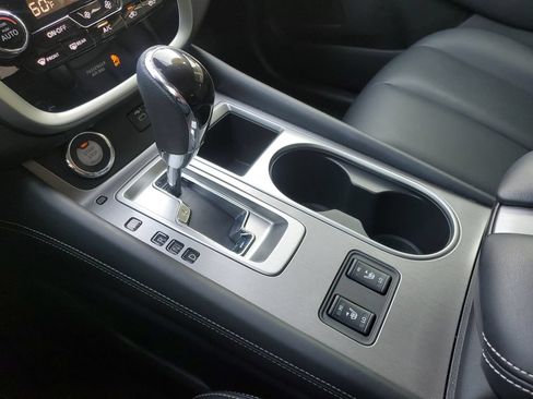 Certified 2024 Nissan Murano SV w/ SV Midnight Edition Package FWD image 35